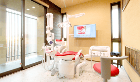 千葉市緑区高田町・たかだの森歯科・完全個室の診療室