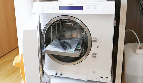 千葉市緑区高田町・たかだの森歯科・クラスＢ滅菌器